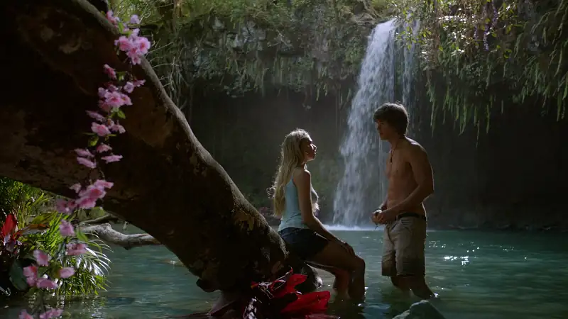 Blue Lagoon: The Awakening Screenshot 6