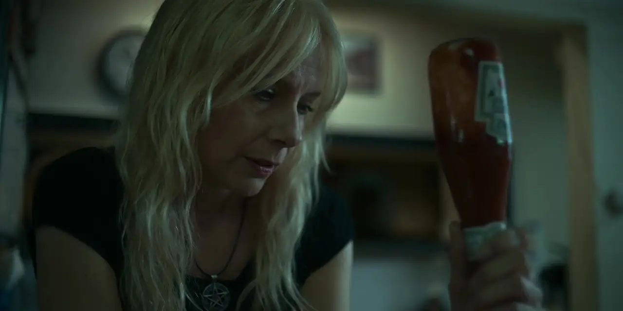 Netflix Lost Girls Screenshot 1