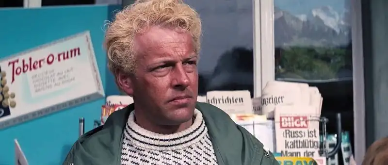 On Her Majesty’s Secret Service Screenshot 1