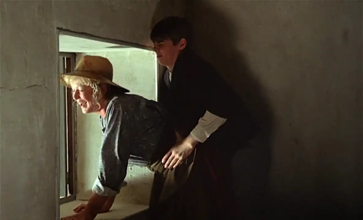 What Every Frenchwoman Wants (L’iniziazione) Screenshot 4