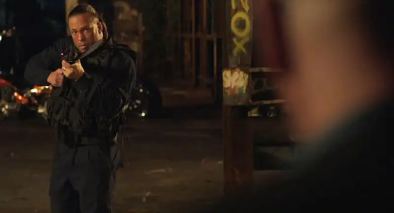 Wrong Side of Town Screenshot 3