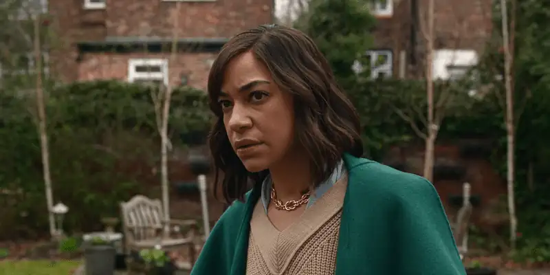 Stay Close Screenshot 1