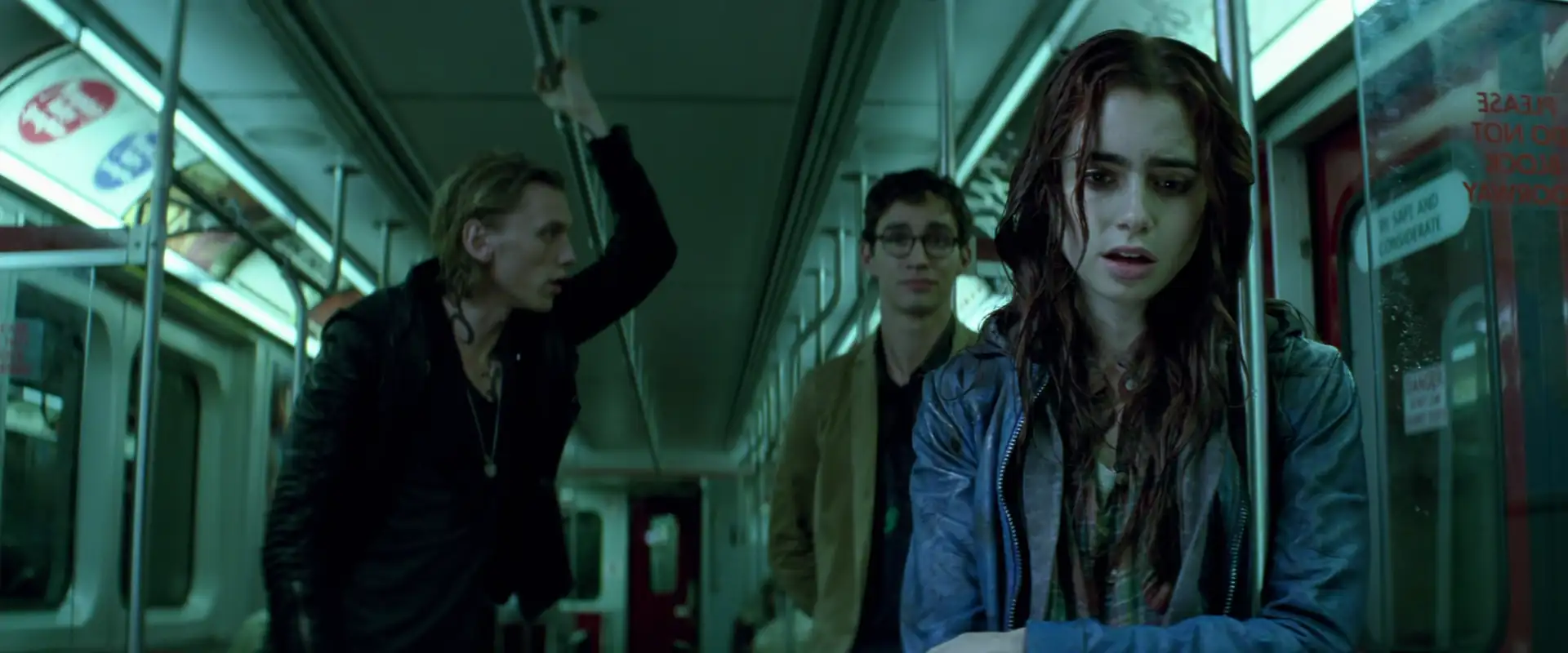 The Mortal Instruments: City of Bones Screenshot 2
