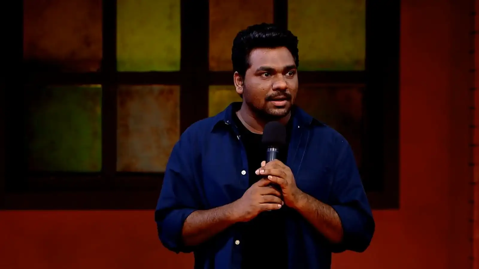 Zakir Khan Kaksha Gyaarvi Screenshot 2 Zakir Khan Kaksha Gyaarvi Screenshot 2
